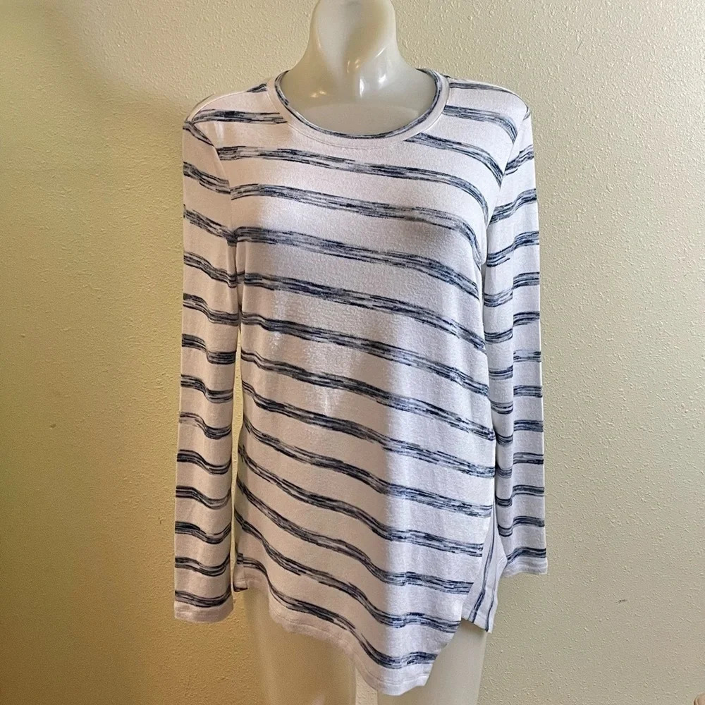 Nic + Zoe Size S White Blue Striped Sweater Asymmetric Detail Hem Rayon Blend